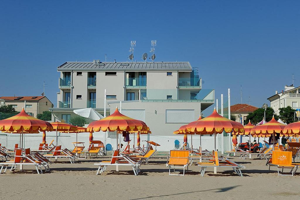 Hotel & Residence Cavalluccio Marino Rimini Exterior foto